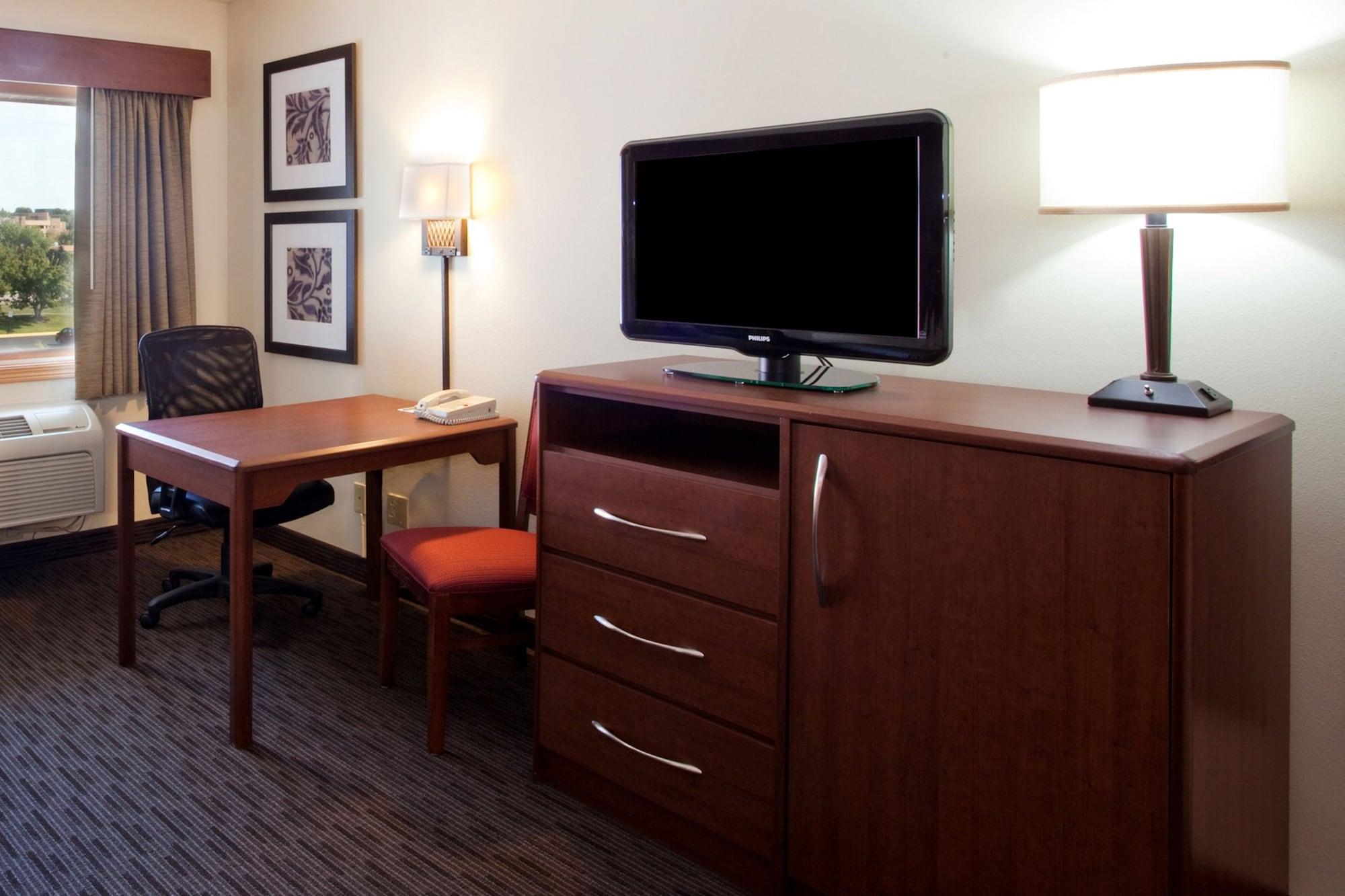 Americinn By Wyndham Bay City Esterno foto